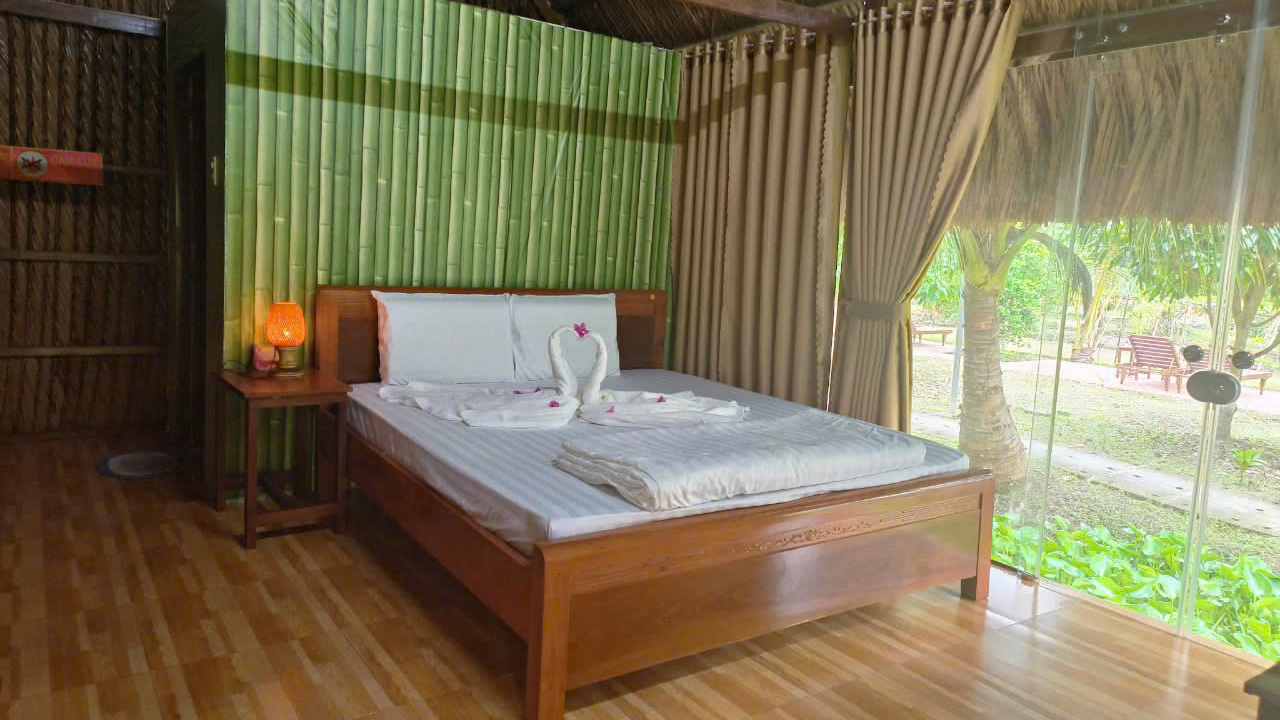 homestay-h-2.jpg